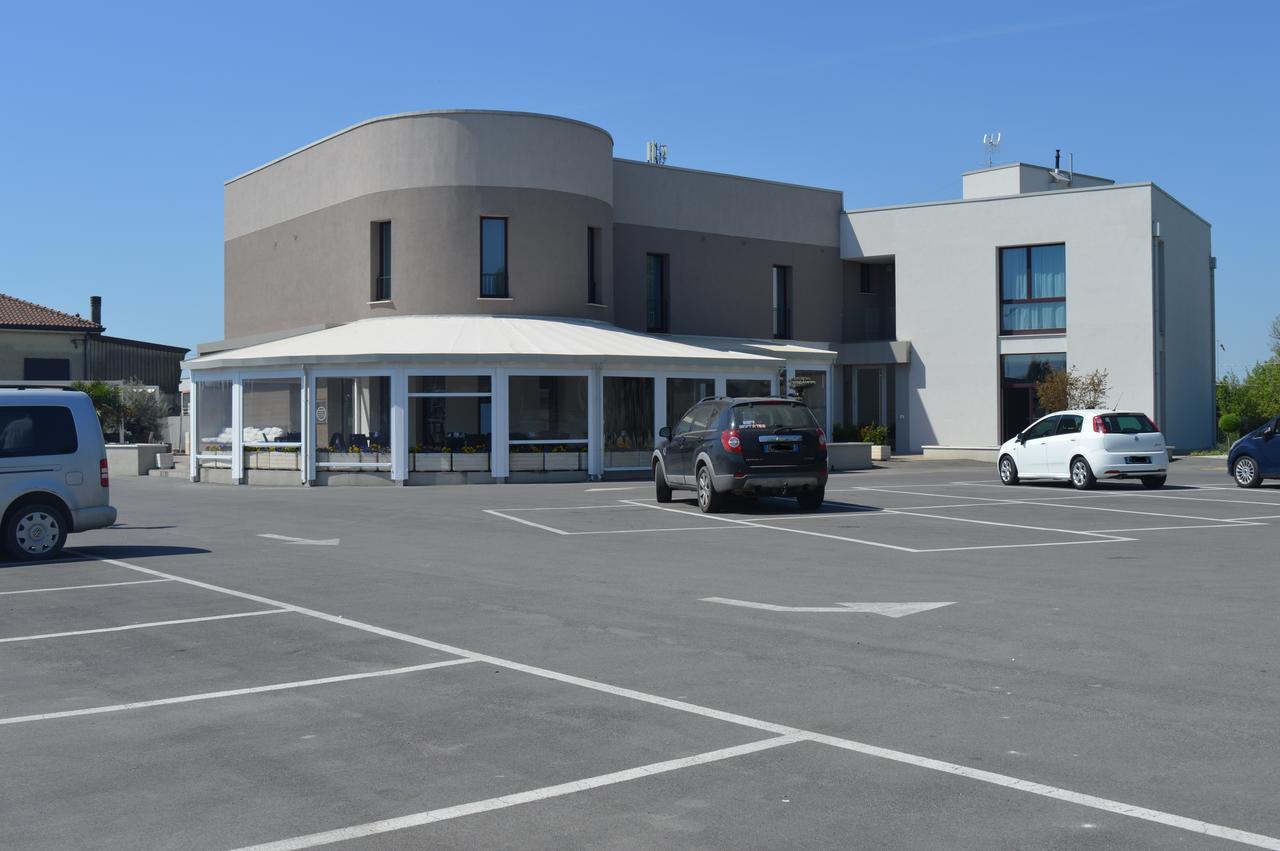 Hotel Enjoy Polesella Esterno foto